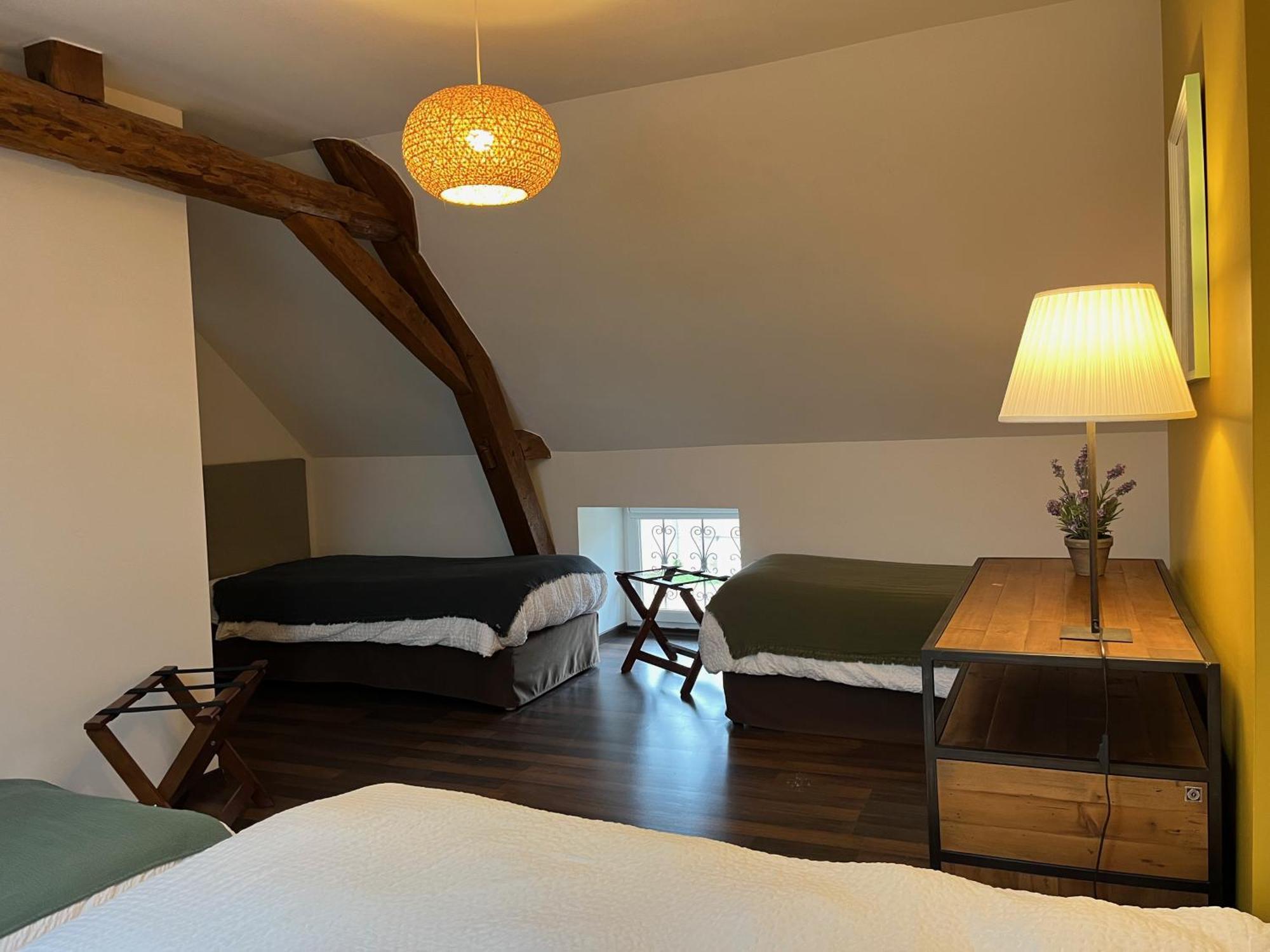 Chateau Du Mauny, Gites Et Chambres D'Hotes En Bourgogne Rosey Екстериор снимка